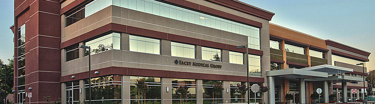 Facey Valencia Specialty Women’s Center