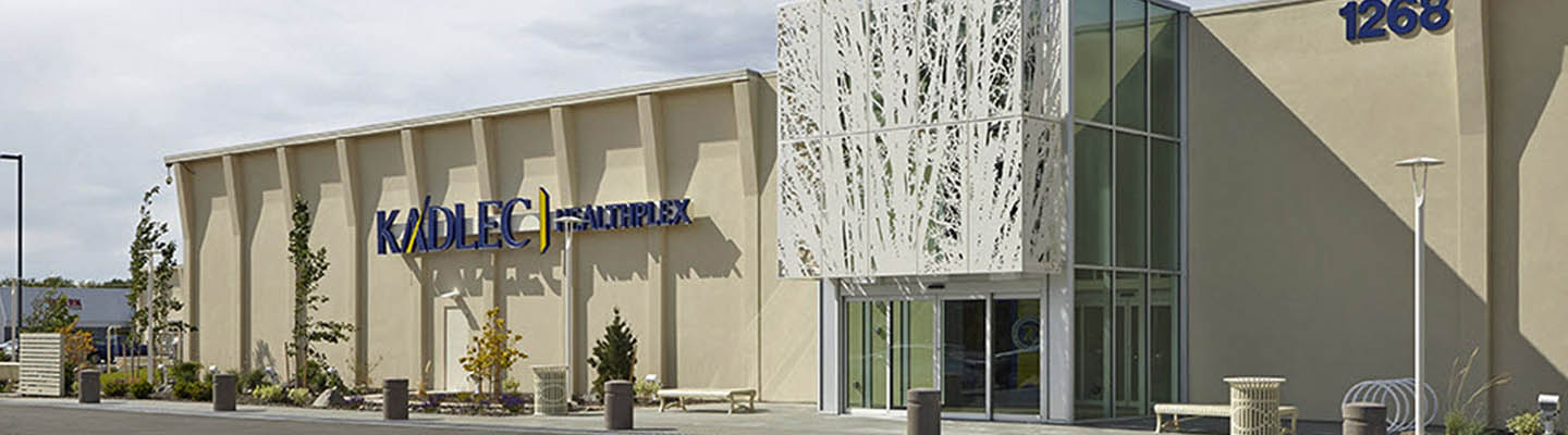 Exterior of Kadlec Healthplex